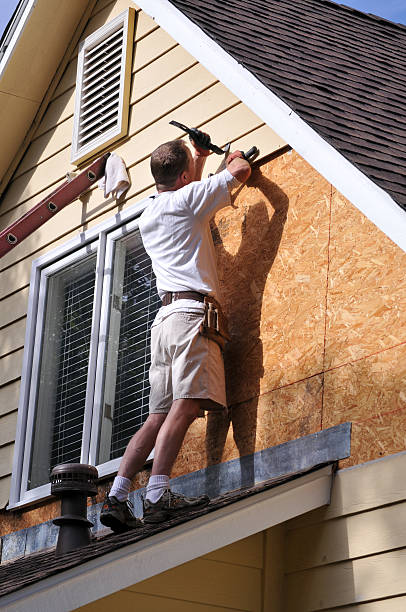 How To Choose The Right Materials for Your Siding Installation in 'Scott City, KS